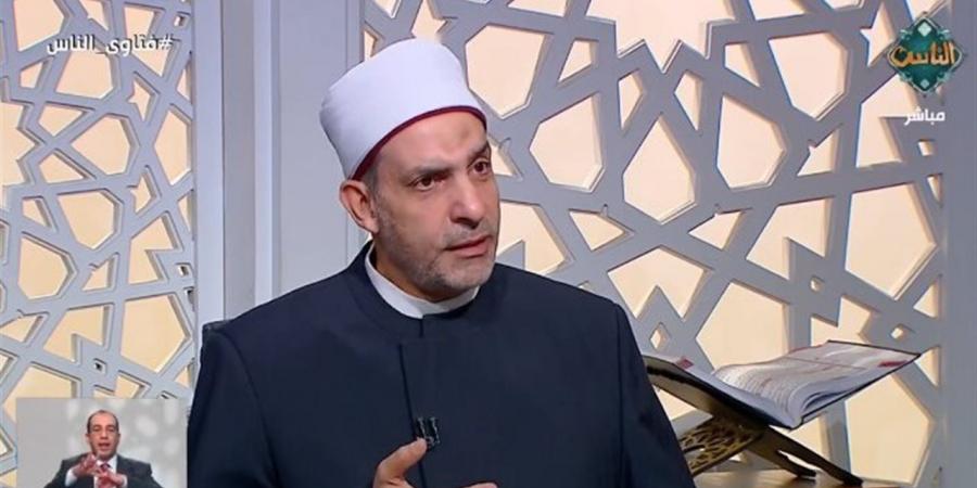 أمين
      الفتوى
      يحذر
      من
      القسوة
      مع
      الأبناء:
      تُغلق
      القلب
      وتفتح
      باب
      العقوق