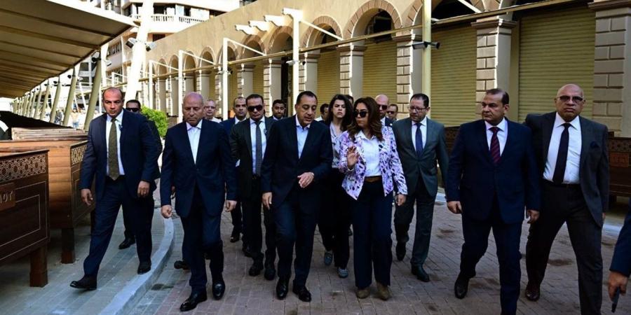 بـ
      50
      مليون
      جنيه..
      متحدث
      الوزراء
      يكشف
      تفاصيل
      مشروع
      تطوير
      منطقة
      العتبة