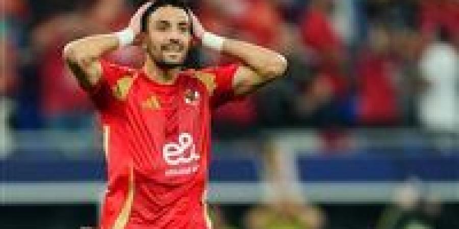 علاء
      ميهوب:
      طاهر
      محمد
      طاهر
      لا
      يجيد
      اللعب
      في
      مركز
      رأس
      الحربة