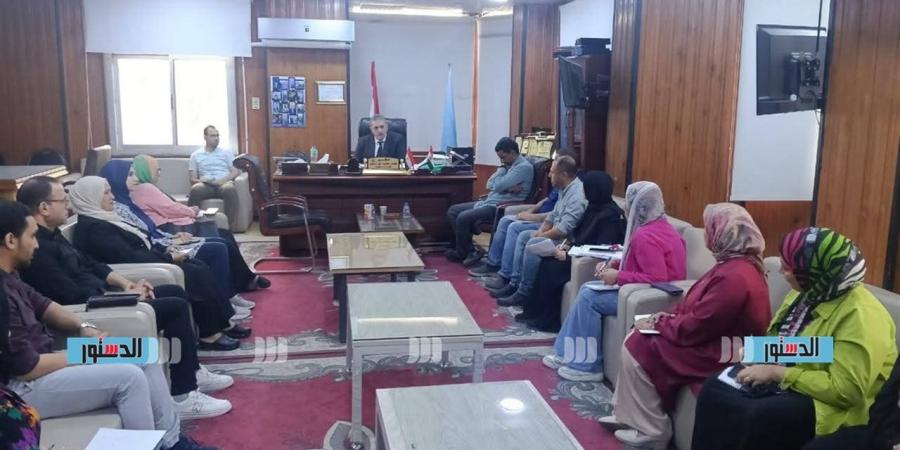 اجتماع
      بـ"صحة
      كفر
      الشيخ"
      لتصحيح
      السلبيات
      وتعزيز
      الخدمات