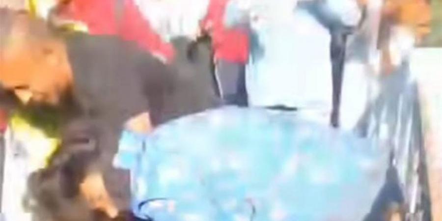 إخلاء
      سبيل
      7
      طالبات
      في
      واقعة
      مشاجرة
      مدرسة
      المعلمات
      بدمنهور