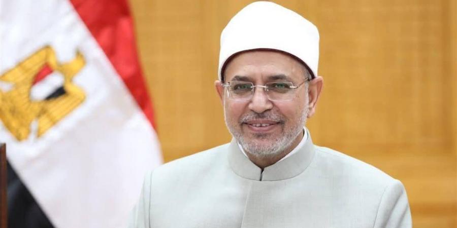 رئيس
      جامعة
      الأزهر
      يشارك
      في
      "ملتقي
      الشباب
      والمعرفة"