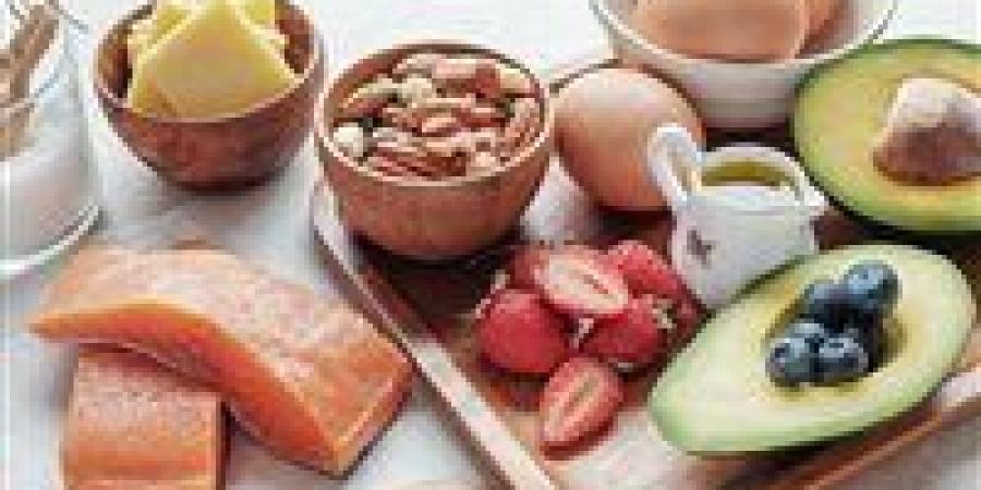 أخصائية
      تغذية
      تحذر:
      4
      فواكه
      مجففة
      قد
      ترفع
      سكر
      الدم
      بسرعة
      خطيرة!