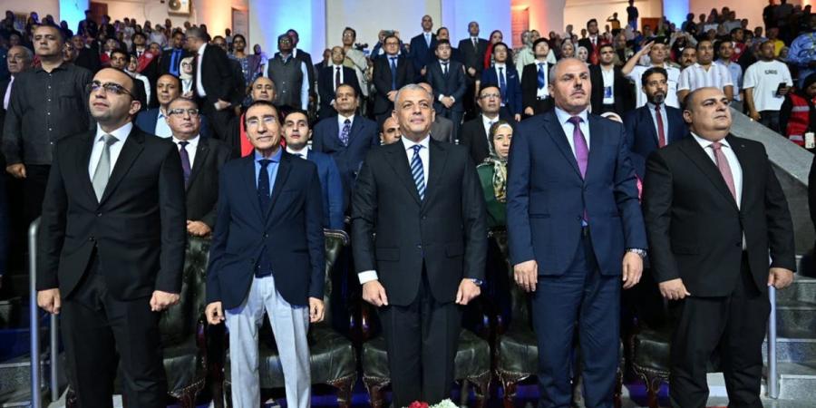 ختام
      مهرجان
      الإسماعيلية
      الدولي
      للفنون
      الشعبية
      (صور)