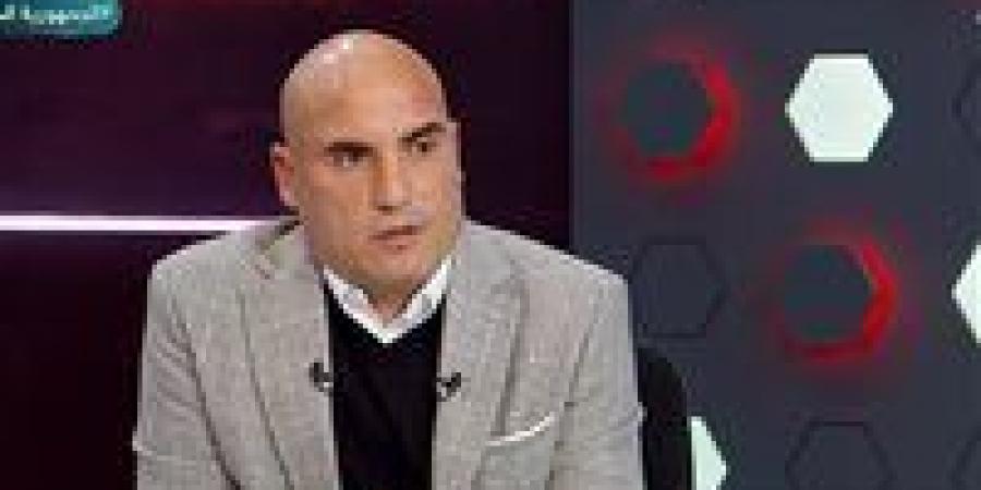 دونجا:
      جمهور
      نادي
      الزمالك
      أكثر
      من
      يفهم
      كرة
      في
      إفريقيا
      والعالم