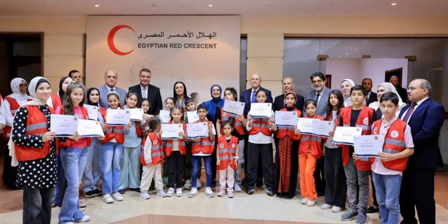 وزيرة
      التضامن:
      مصر
      لن
      تدخر
      أي
      جهد
      في
      تقديم
      الدعم
      للأشقاء
      الفلسطينيين