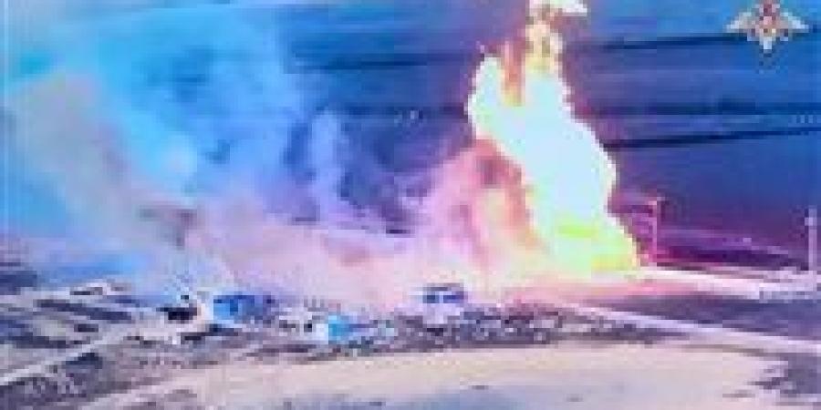 البحرية
      الأوكرانية
      تعلن
      تنفيذ
      160
      غارة
      ناجحة
      على
      منشآت
      نفط
      روسية