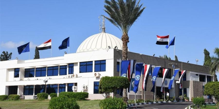 طلاب
      جامعة
      قناة
      السويس
      في
      زيارة
      إلى
      بورسعيد
      ضمن
      فعاليات
      احتفالات
      نصر
      أكتوبر