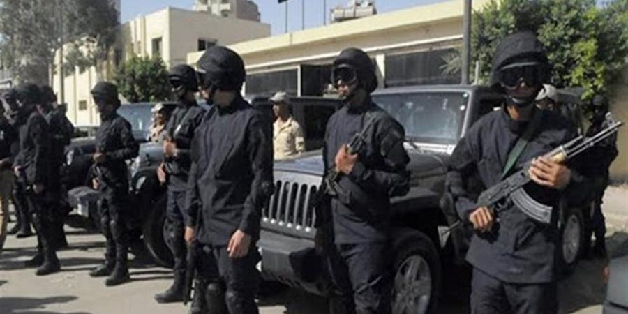 "الداخلية":
      ضبط
      2891
      قضية
      ومخالفة
      متنوعة
      خلال
      24
      ساعة