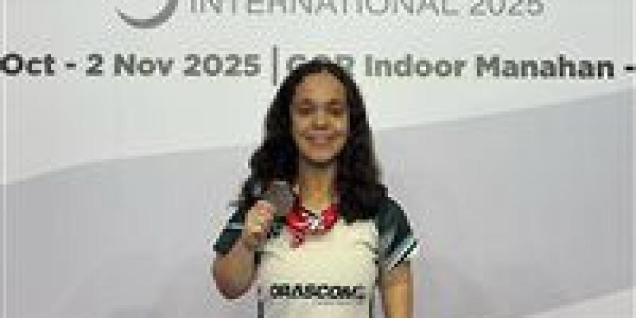 ياسمينا
      عيسى
      تتوج
      ببرونزية
      بطولة
      أندونيسيا
      الدولية
      للريشة
      الطائرة
      البارالمبية