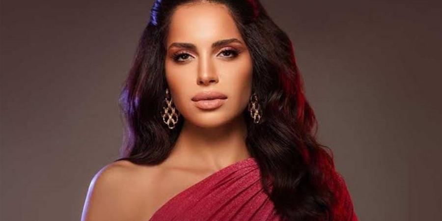 خذلني..
      آمال
      ماهر
      تشوق
      جمهورها
      لعمل
      غنائي
      جديد
      (فيديو)