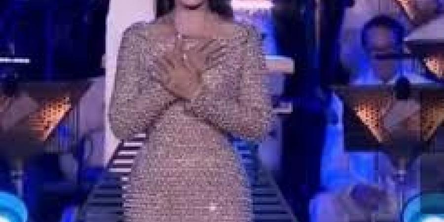 خبير
      التجميل
      علاء
      التونسي:
      اختياري
      لإجراء
      ماكياج
      الأيقونة
      شريهان
      شرف