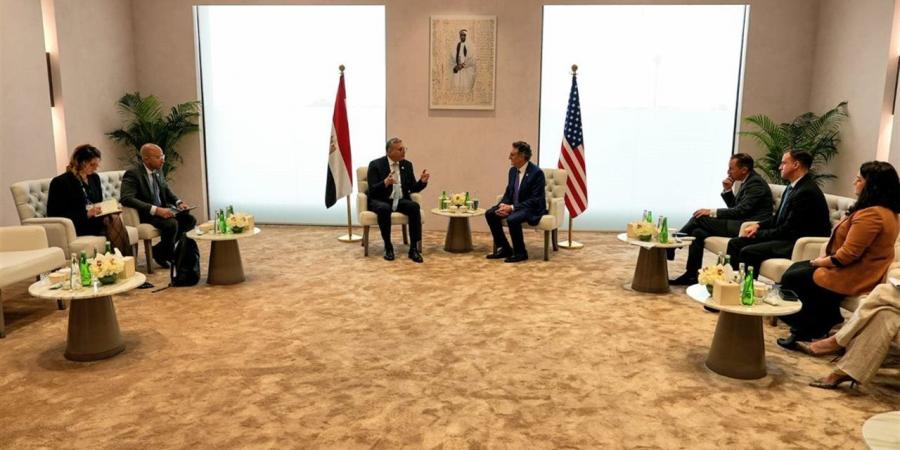 تعاون
      مصري
      أمريكي
      مرتقب
      لنقل
      الخبرات
      وزيادة
      استثمارات
      شركات
      الطاقة
      بالقاهرة