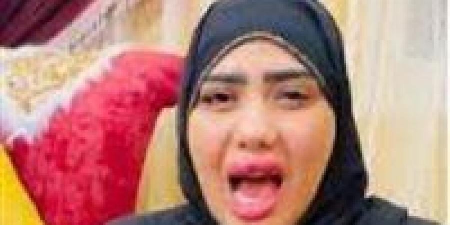 9
      ديسمبر..
      الحكم
      في
      استئناف
      البلوجر
      أم
      سجدة
      على
      حبسها
      6
      أشهر