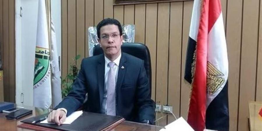 بالأسماء..
      تعيين
      وكلاء
      ورؤساء
      أقسام
      جدد
      بكليات
      جامعة
      بنها