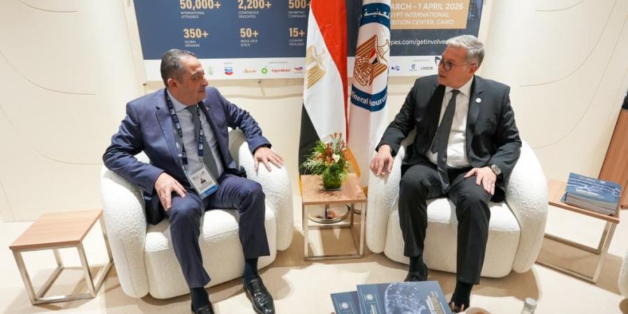 شركات طاقة عالمية تبحث زيادة فرص الاستثمار في مصر