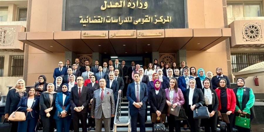 النيابة الإدارية تختتم البرنامج التدريبي حول "مكافحة جرائم الكسب غير المشروع"