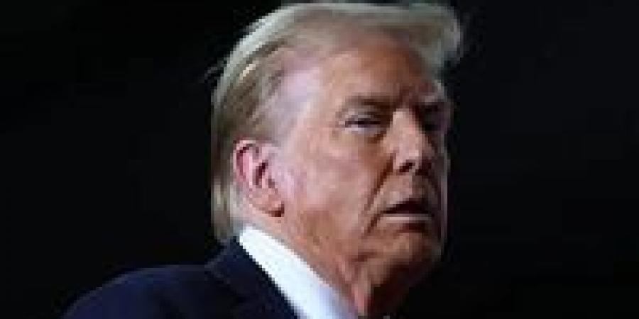 ترامب يفجر مفاجأة قبل قمة العشرين: «جنوب أفريقيا لا تستحق عضويتها»