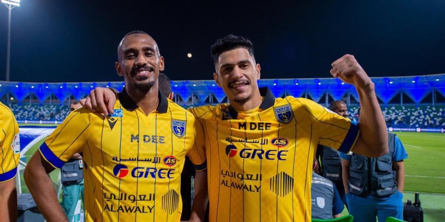 التعاون يكتسح الفتح بخماسية نظيفة ويواصل تألقه في دوري روشن السعودي