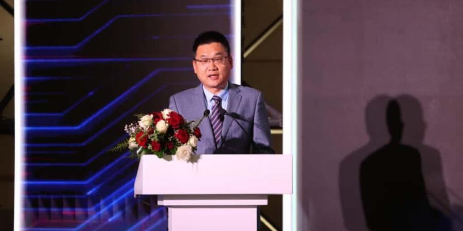 وزير الاتصالات يشهد احتفالية هواوي بمرور 25 عامًا في مصر