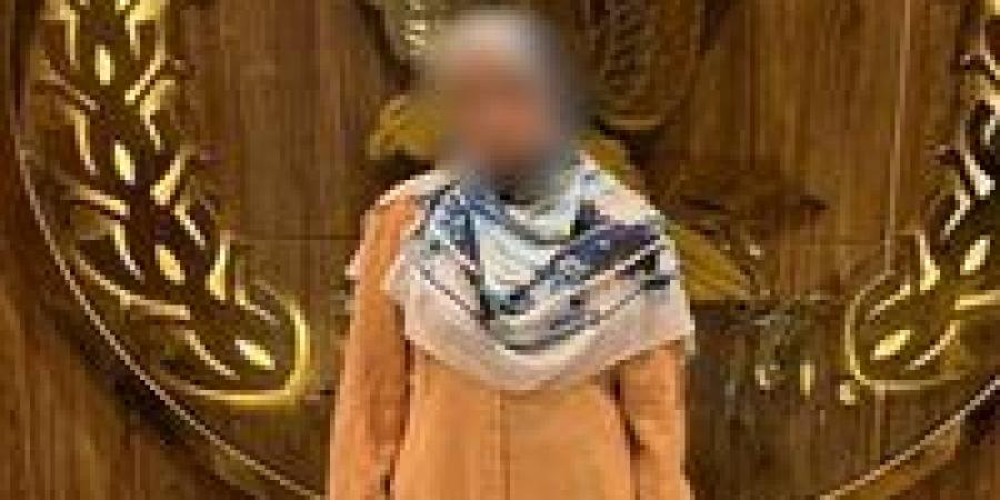 خيانة الأمانة.. عاملة تستغل ثقة أسرة وتستولي على ثروتهم بالنزهة