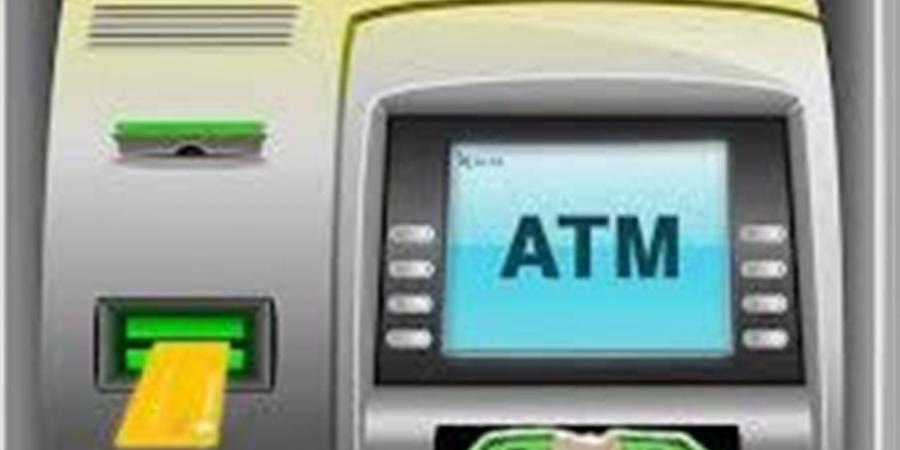 حدود السحب والإيداع الجديدة في البنوك وماكينات الصراف الآلي 2025