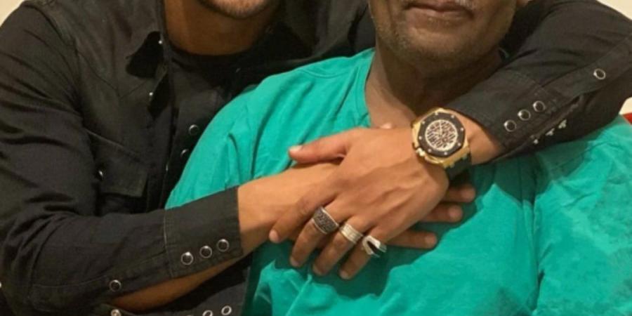 محمد إمام ينعى والد الفنان محمد رمضان