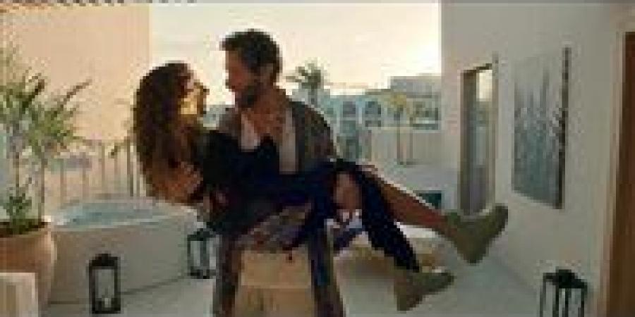 أزمات دينا الشربيني عرض مستمر.. اتهامات بـ«خطف الرجالة» والنهاية على يد المأذون