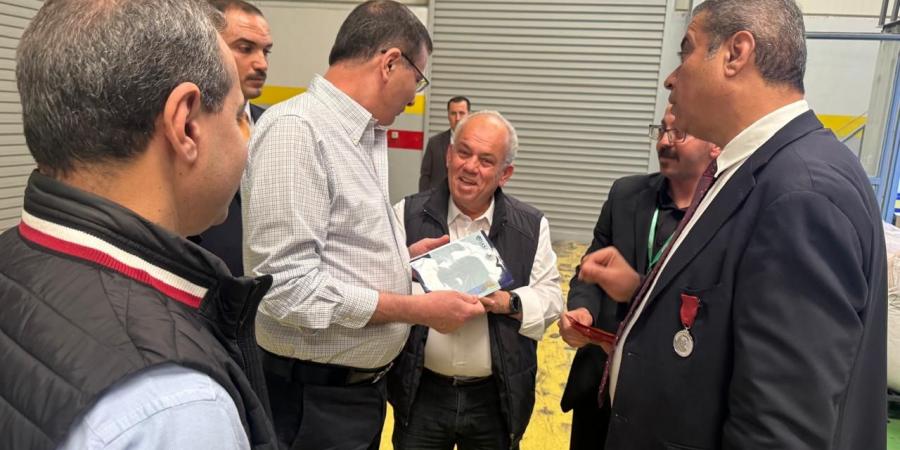 إنتاج 160 صنفا تقاوي.. وزير الزراعة يزور الأردن لتفقد كبرى شركات التقاوي