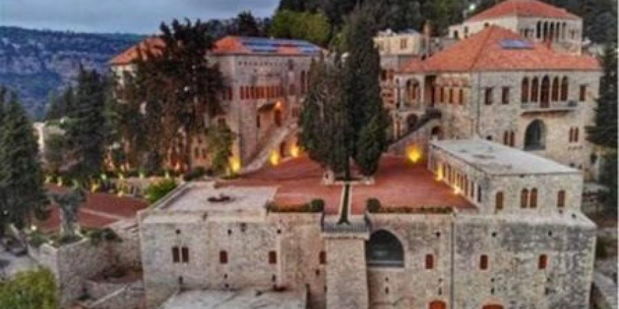 لا قرار من المختارة