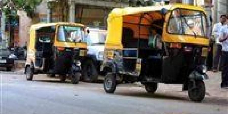 بعد حظر سيره في بعض المناطق.. محلية النواب لتحيا مصر: الفترة المقبلة ستشهد متابعات مكثفة لترخيص جميع مركبات التوك توك في جميع المحافظات