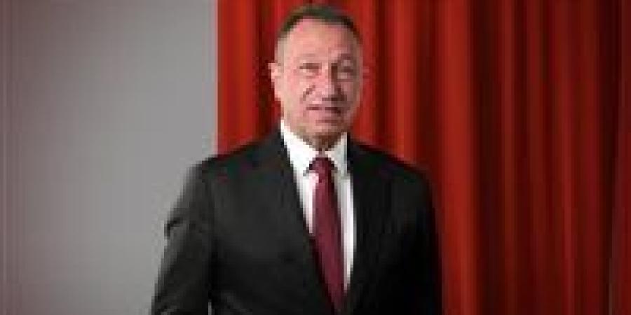 محمود الخطيب يهنئ لاعبي الأهلي بعد التتويج بالسوبر المصري للمرة الخامسة على التوالي