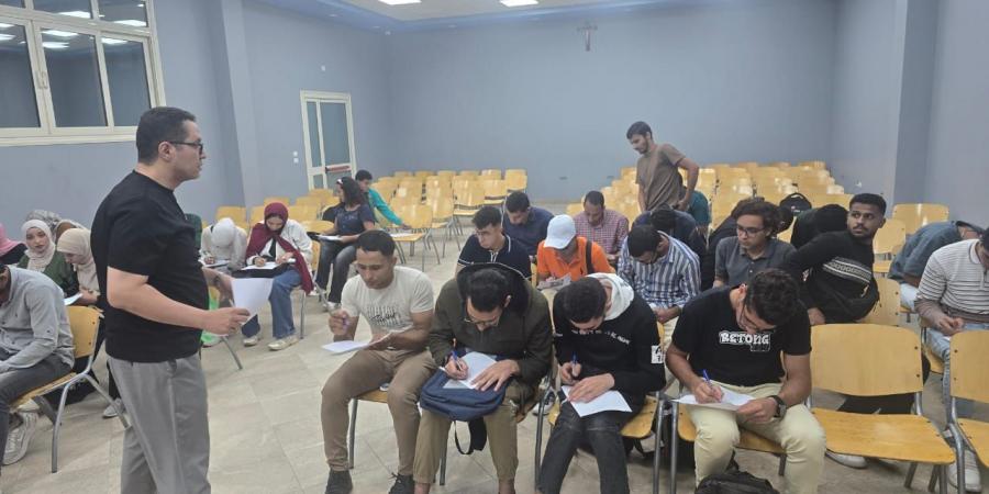 وزير العمل: 200 شاب وفتاة يجتازون اختبارات التدريب المجاني بمعهد السالزيان الإيطالي وتأهيل مهني لـ20 تخصص في أسبوعين فقط