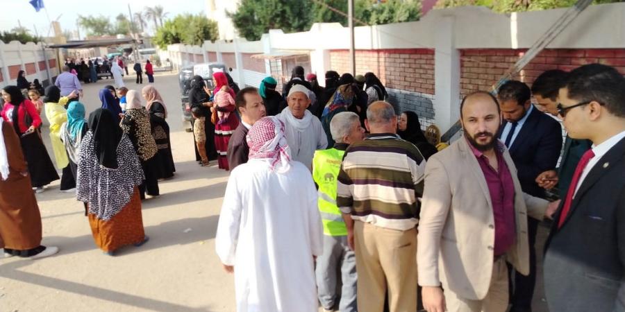 انتخابات النواب 2025.. إقبال كثيف في وادي النطرون وأبو المطامير والنوبارية ودمنهور مع انطلاق التصويت