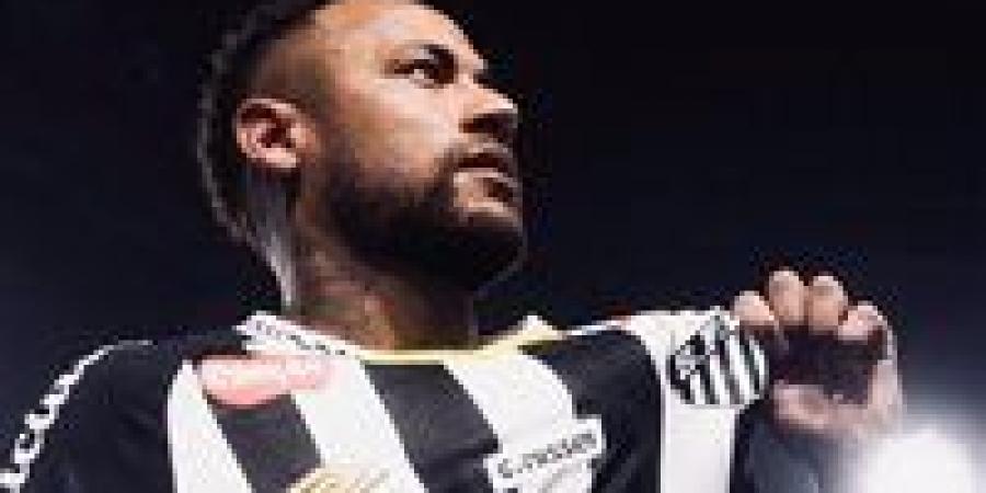 هل اقترب الرحيل؟ نيمار يثير جدلاً جديدًا في سانتوس