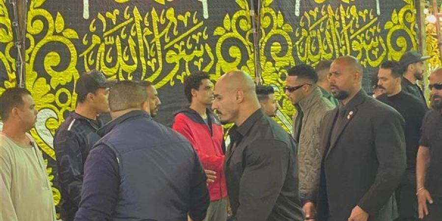 محمد رمضان ومصطفى كامل.. أبرز حضور عزاء المطرب إسماعيل الليثي