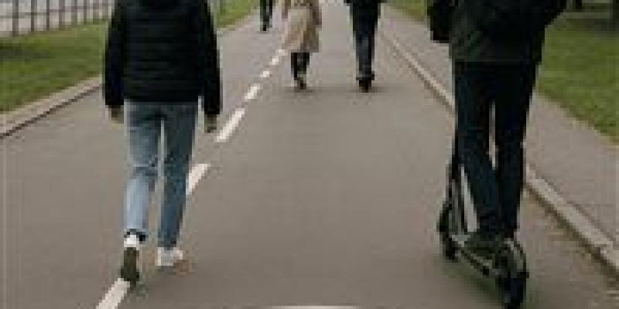 سلوفاكيا تحدد سرعة المشاة على الأرصفة وغرامة 100 يورو المخالف يثير السخرية