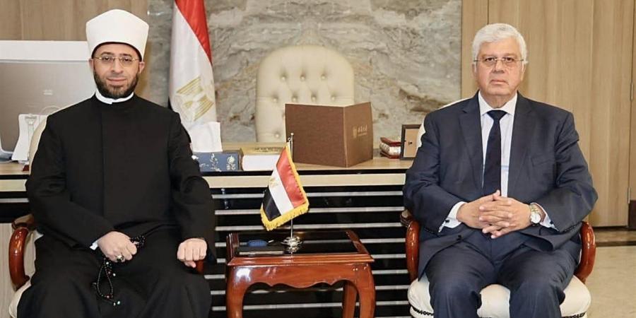 تعاون بين التعليم العالي والأوقاف لاستثمار بنك المعرفة لدعم الأئمة والدعاة