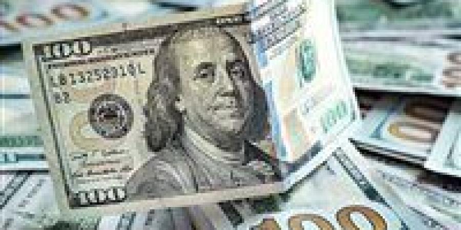 تراجع جديد في أسعار الدولار أمام الجنيه بداية تعاملات اليوم الخميس