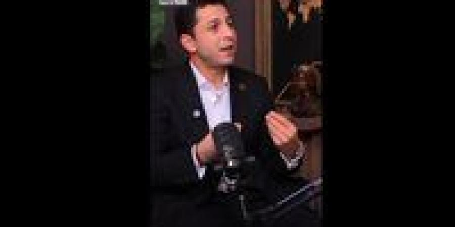 أحمد علاء يتحدث عن كواليس حديثه أمام الرئيس السيسي خلال بودكاست "تحيا مصر"