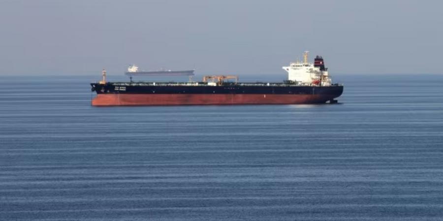 «تحمل الشحنة مواد مخالفة».. الحرس الثوري الإيراني يكشف تفاصيل الاستيلاء على ناقلة النفط تالارا