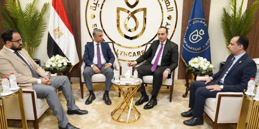 رئيس الرعاية الصحية يبحث مع المدير الإقليمي لـ"ميدترونيك" إنشاء مراكز تميز للجراحات الروبوتية