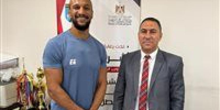 كرم جابر يبدأ جولة لتقييم مواهب المشروع القومي للموهبة والبطل الأولمبي للمصارعة