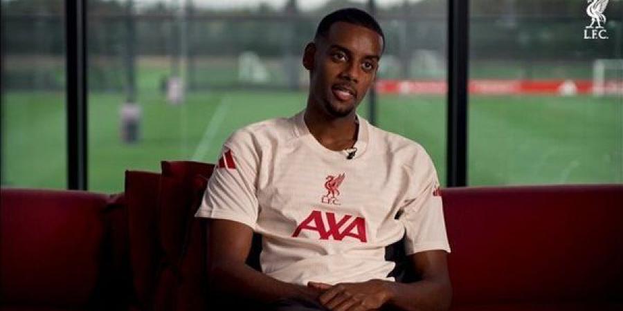 ألكسندر إيزاك: الإصابات حرمتني من الظهور بالشكل الذي أريده مع ليفربول