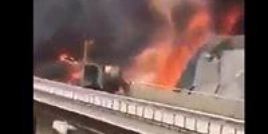 فيديو.. تفاصيل حادث مروع في المدينة المنورة أودى بحياة عشرات المعتمرين