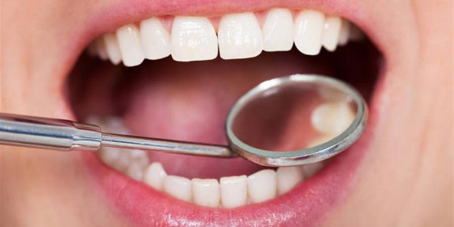 لتعزز الثقة بالنفس.. نصائح ذهبية لأسنان بيضاء مثالية