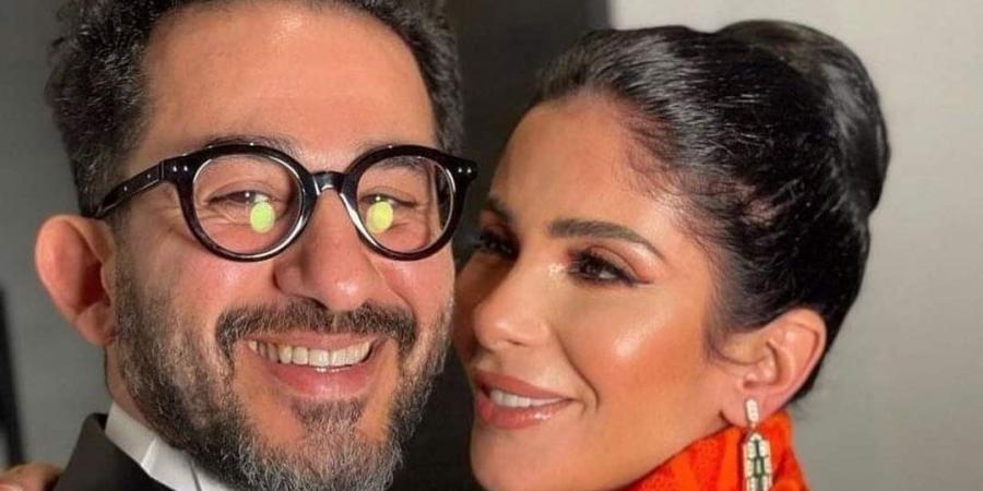 مكنتش حاسة أنه جوزي.. منى زكي تكشف تفاصيل تعاونها مع أحمد حلمي في فيلم الست