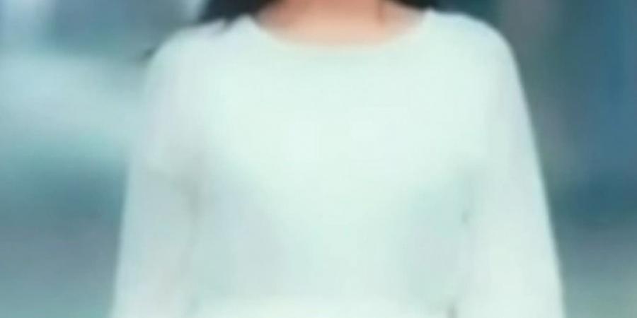 لأول مرة.. زوجة مصطفى قمر تشاركه كليب مش هاشوفك والطرح قريباً |صور