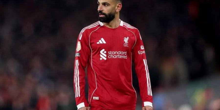 ميدو يدعم محمد صلاح في أزمته مع سلوت ويتهم إدارة ليفربول بالعنصرية