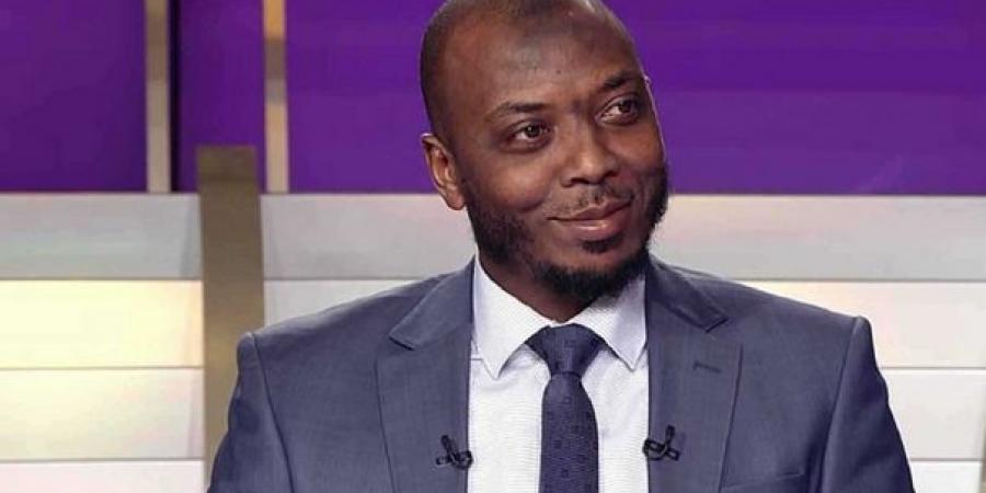 حاتم الطرابلسي يهاجم سلوت: ليفربول أساء معاملة محمد صلاح والإعلام الأوروبي لا يحترمه